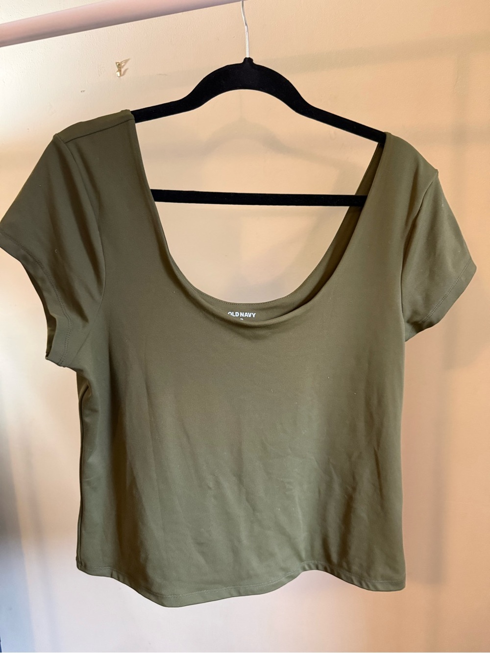Old Navy Women's Olive Green Scoop Neck Short Sleeve Stretch Crop Top